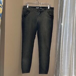 Women’s Mossimo Skinny Jeans
